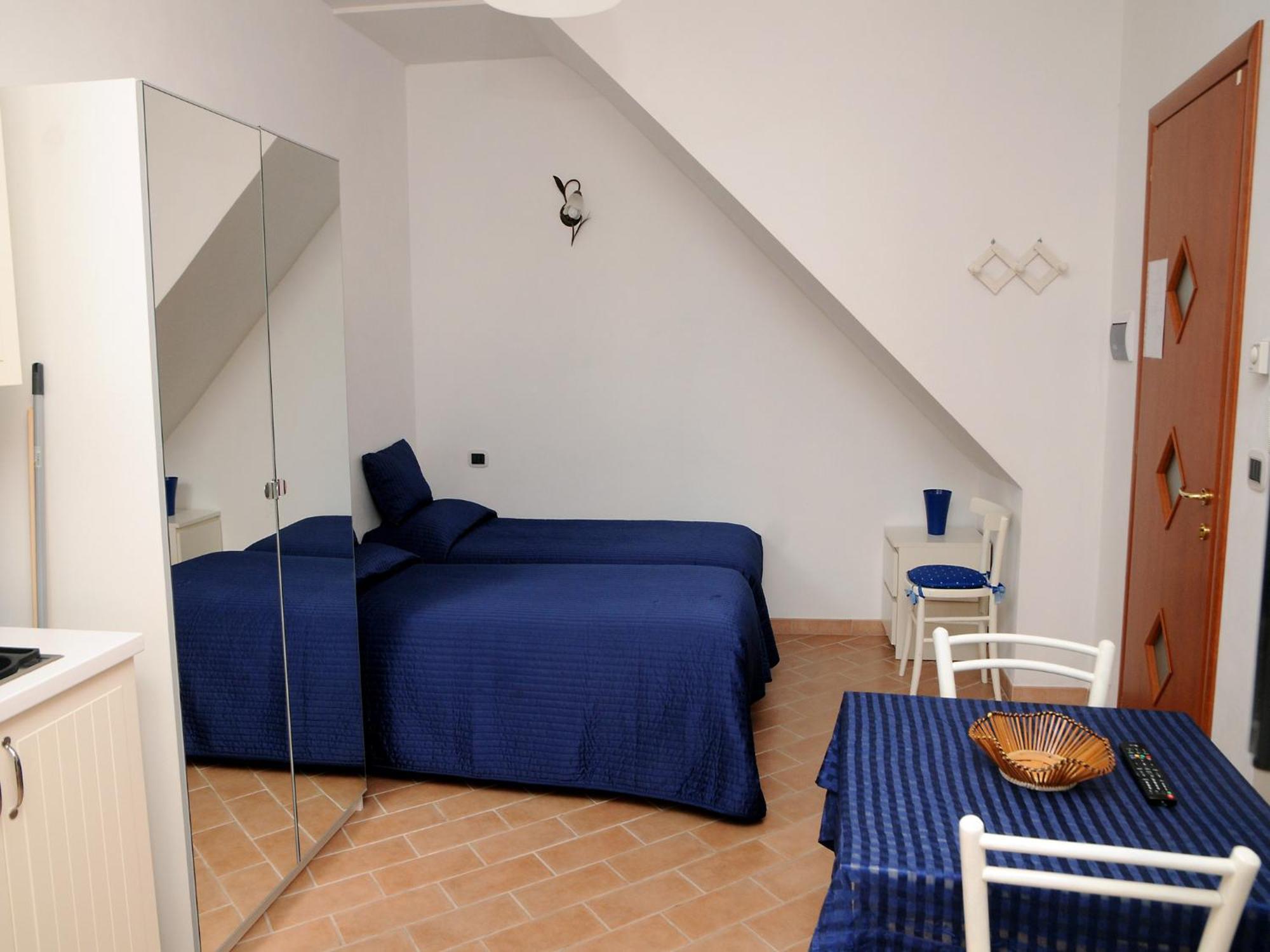 Guest House Dimora Fiorita Serracapriola Szoba fotó