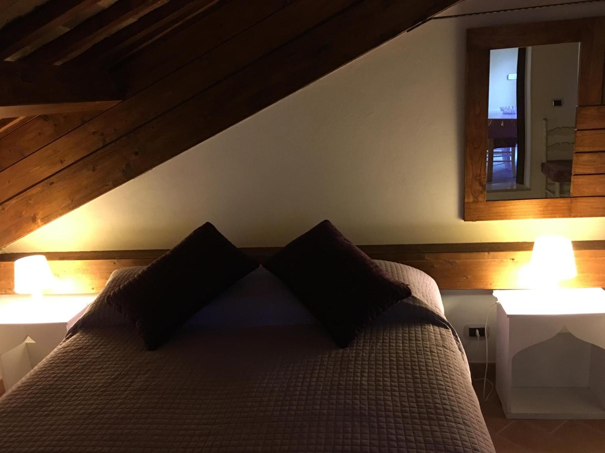 Guest House Dimora Fiorita Serracapriola Szoba fotó