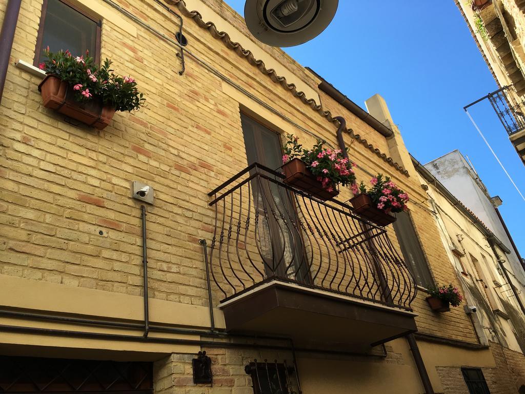Guest House Dimora Fiorita Serracapriola Kültér fotó